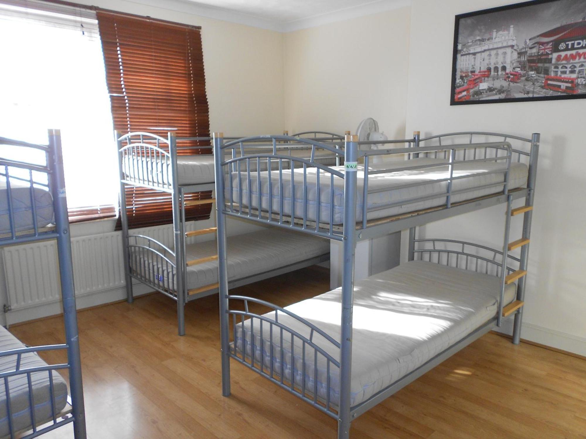 24/7 London Hostel מראה חיצוני תמונה